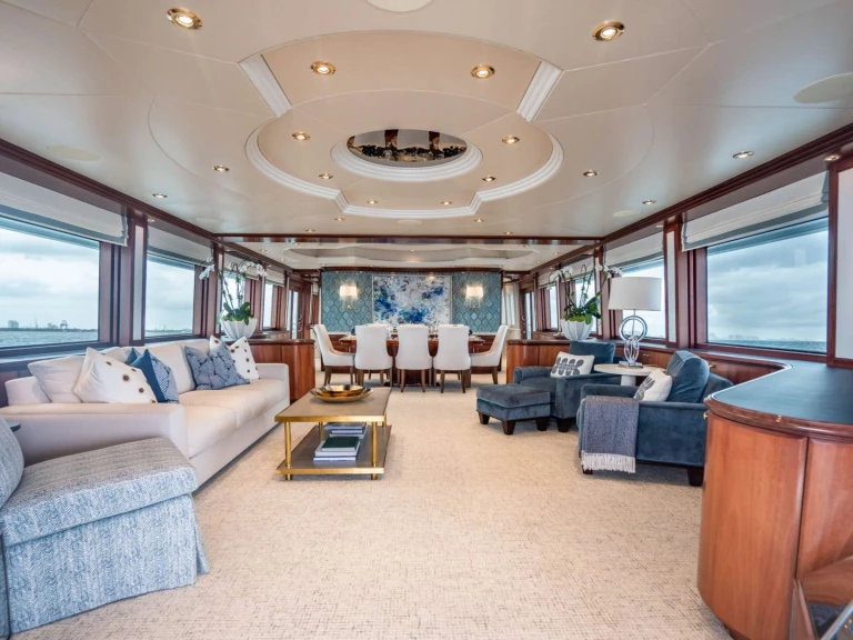 Crescent RISK & REWARD te huur van particulier of professional in Bahama's