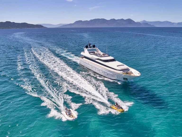 Huur Jacht met of zonder schipper Cantieri di Pisa, Italy in Athene
