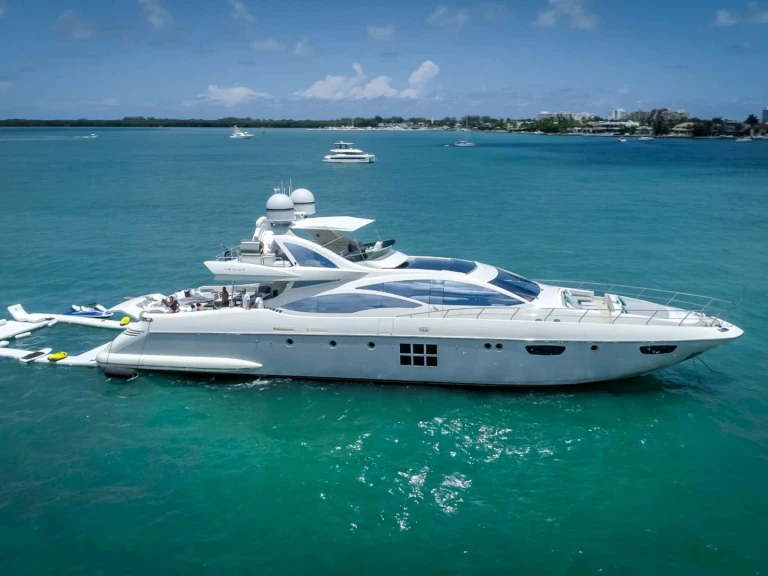 Azimut Scarlet te huur van particulier of professional in Miami