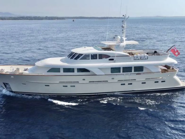  Custom Built Aluminum Cutter ORIZZONTE te huur van particulier of professional in Napels