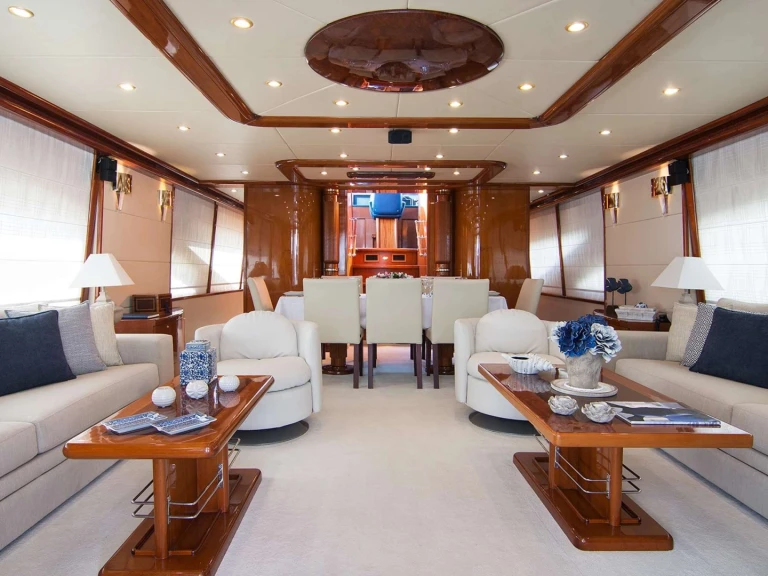 Bootverhuur Giant DREAM B in Athene via SamBoat