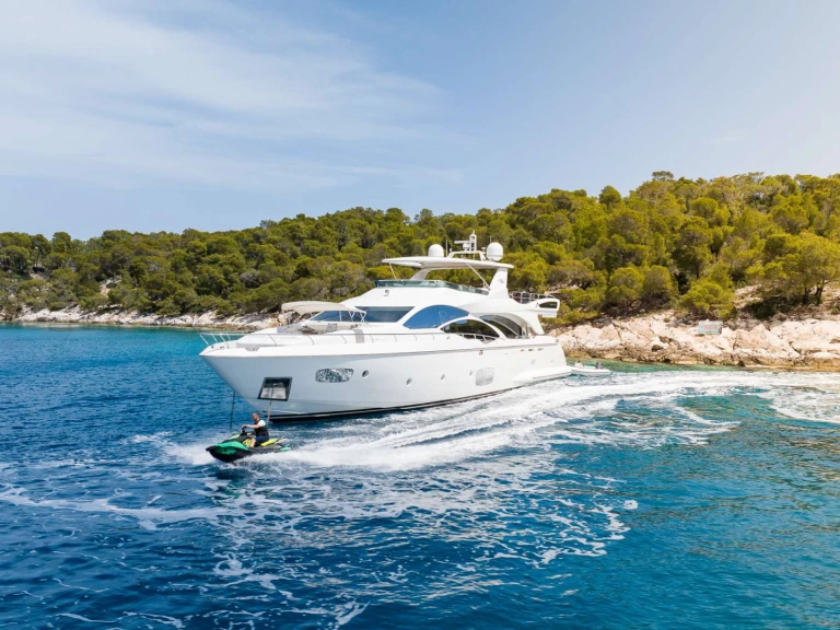 Huur een Azimut Koukles in Athene
