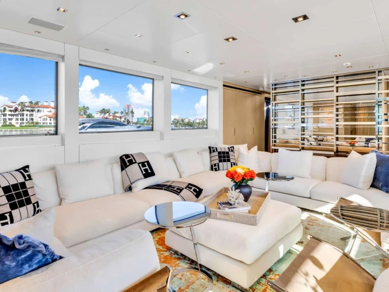 Bootverhuur Miami Beach goedkoop Astonish