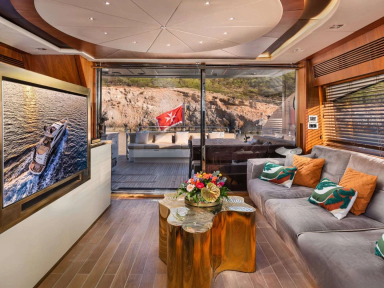 Sunseeker BLADE 6 te huur van particulier of professional in Athene