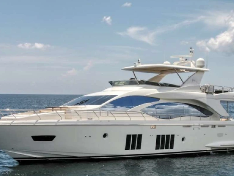 Bootverhuur Miami goedkoop 86  Italian Yacht 