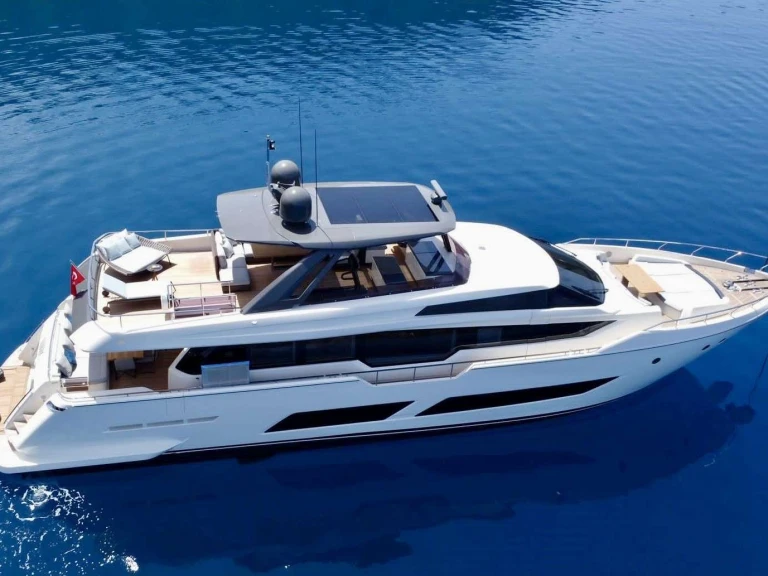 Ferretti SHERO te huur van particulier of professional in Marmaris