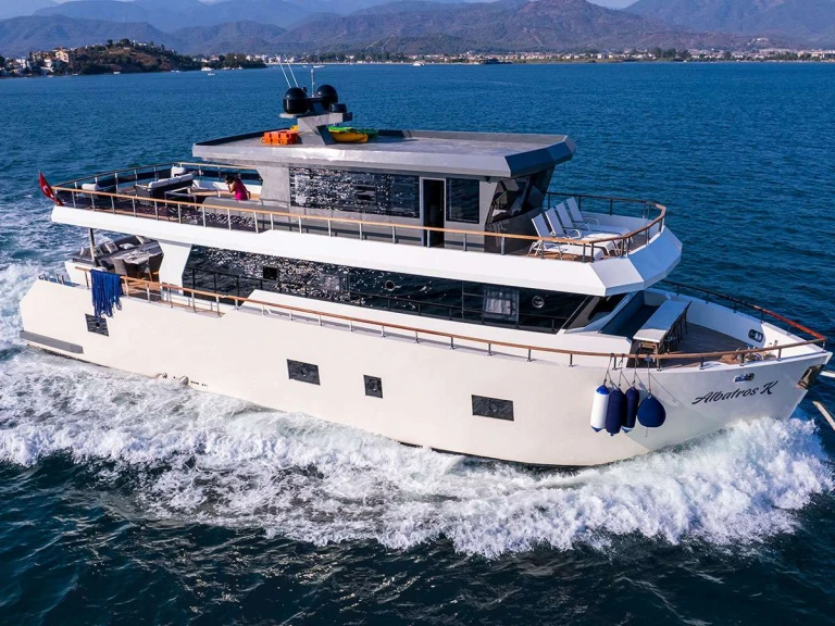Bootverhuur Custom Albatros Explorer in Turkije via SamBoat