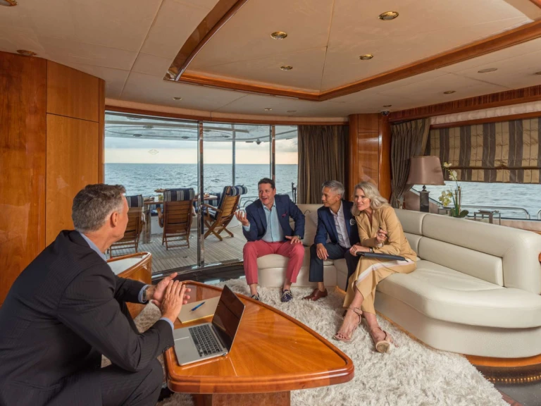 Sunseeker Vanguard te huur van particulier of professional in Florida