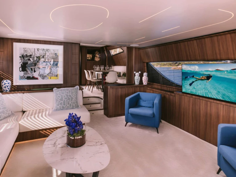 Ferretti OXYGEN 8 te huur van particulier of professional in Athene