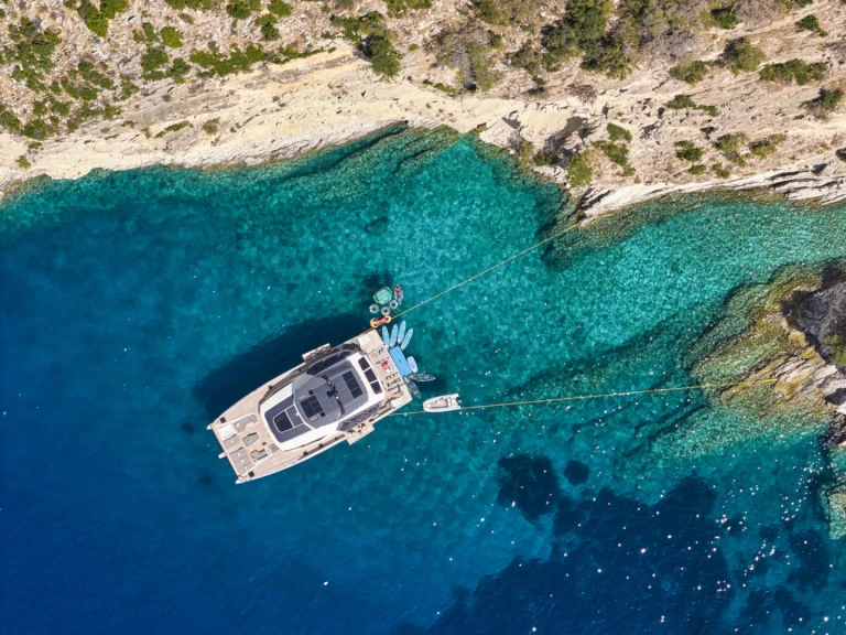 Verhuur Jacht in Athene - Fountaine Pajot CHRISTAL MIO 80 
