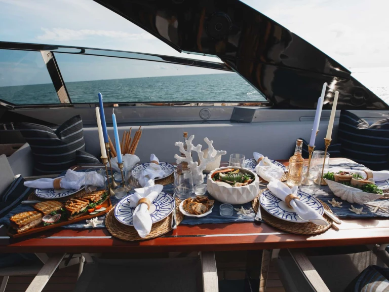 Huur Jacht met of zonder schipper Riva in Sag Harbor