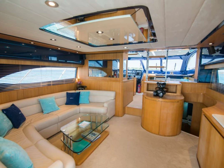 Riva ANTAMAR II te huur van particulier of professional in Athene