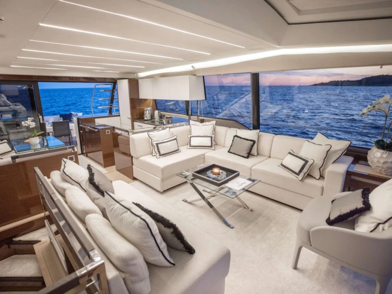 Prestige Yachts Apollonia te huur van particulier of professional in Provence-Alpes-Côte d'Azur