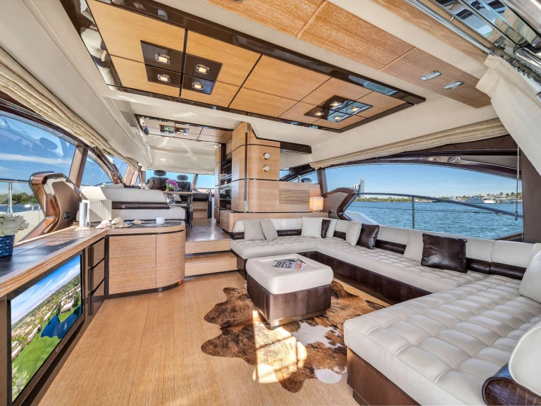 Huur een Azimut LUPO II in Sunny Isles Beach