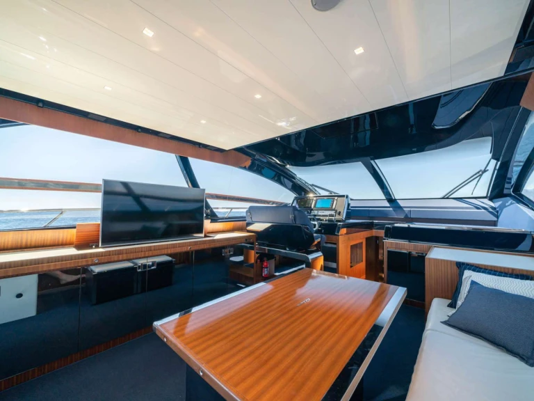 Bootverhuur Castelsardo goedkoop BLUE SHARK