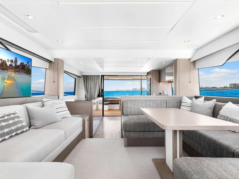 Huur een Sunseeker Done Deal in Bahama's