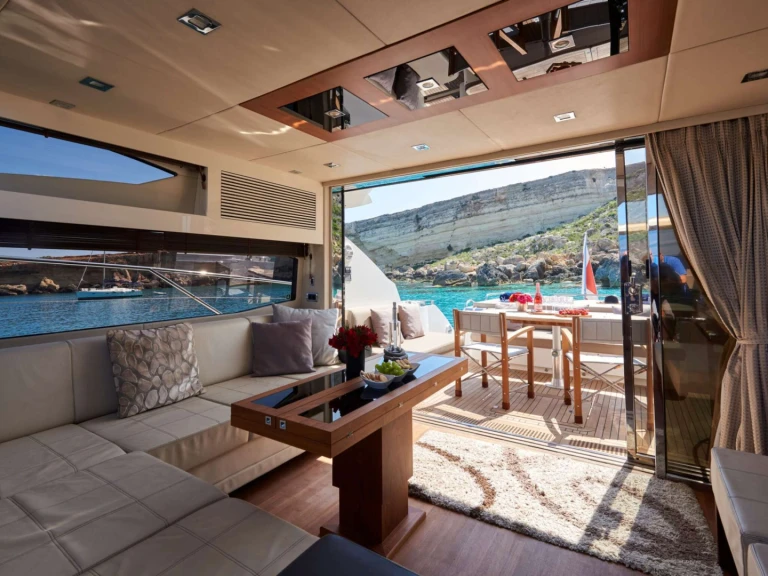 Jachthuur in Valletta - Sunseeker Vellamo via SamBoat