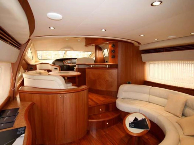 Bootverhuur Aicon PRAXIS 4 in Salamina via SamBoat