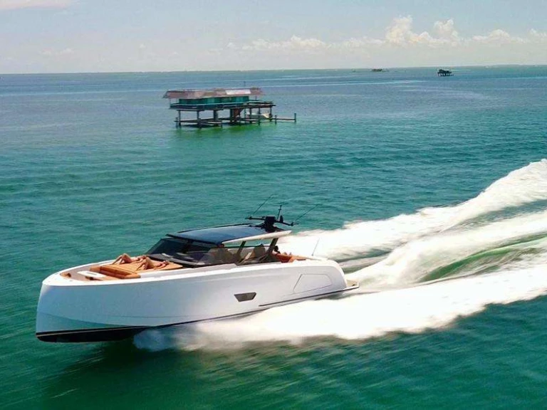 Huur Jacht met of zonder schipper Vanquish in Miami