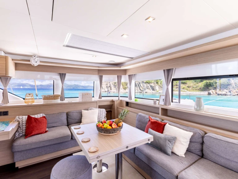 Lagoon VALINOR  te huur van particulier of professional in Athene