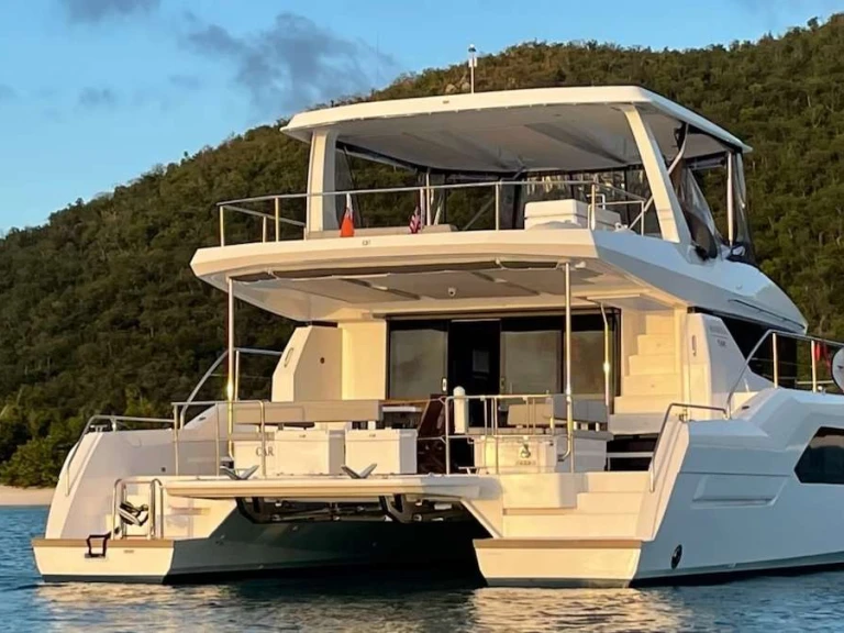 Huur een Leopard BLUE EYES in Virgin Gorda
