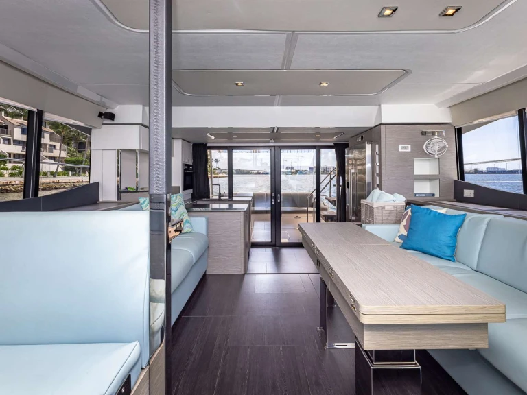 Fountaine Pajot Happy Place te huur van particulier of professional in Miami
