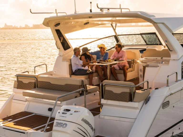 Aquila Joy te huur van particulier of professional in Sardinië