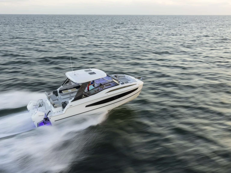 Huur Jacht met of zonder schipper Aquila in Port Fréjus