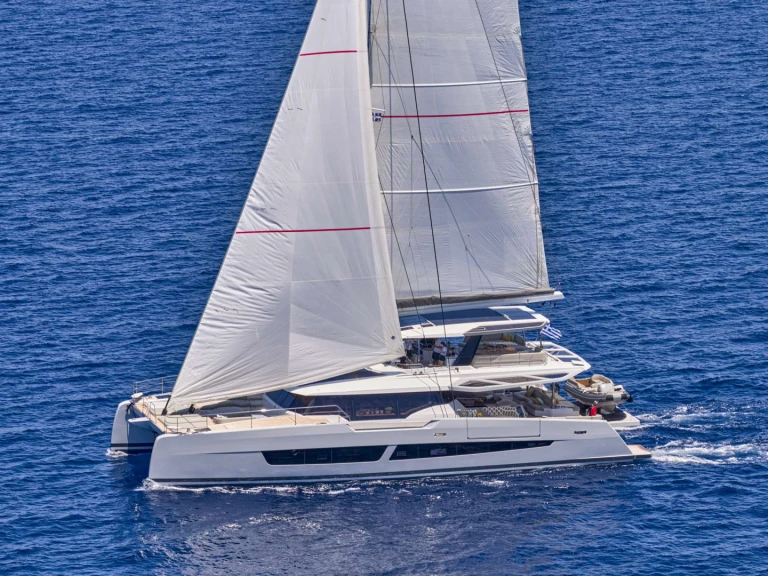 Fountaine Pajot SOL MADININA te huur van particulier of professional in Athene