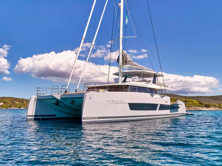 Verhuur Jacht Fountaine Pajot met vaarbewijs