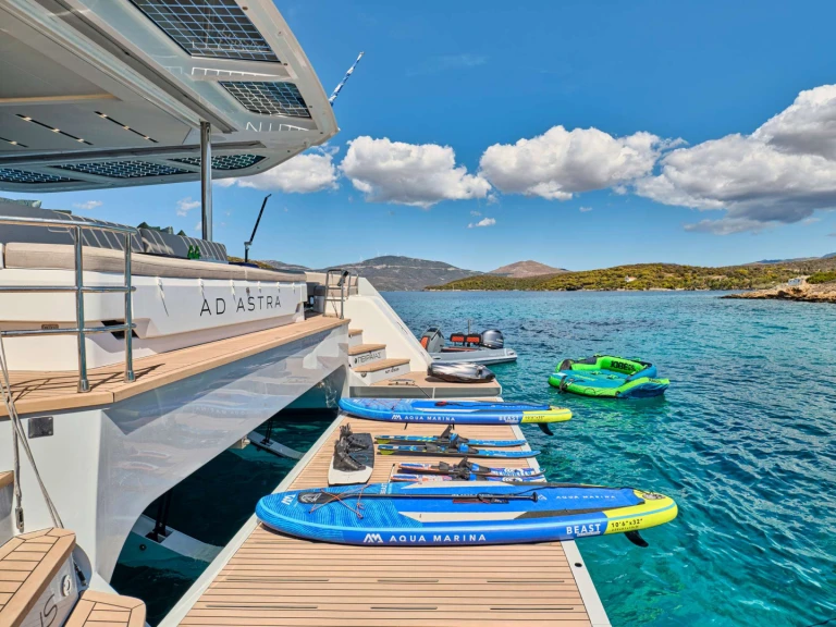 Fountaine Pajot AD ASTRA te huur van particulier of professional in Lávrio