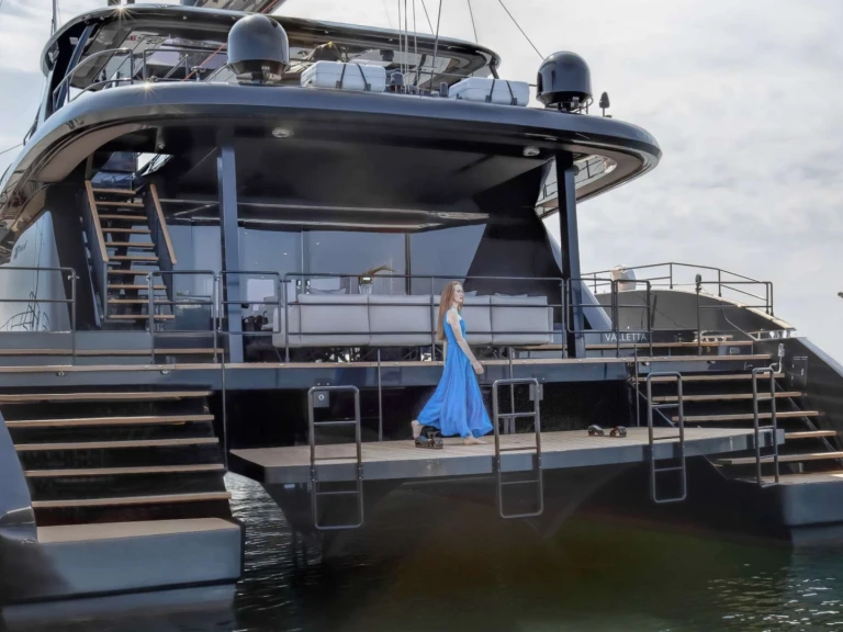 Bootverhuur Athene goedkoop GRAYONE