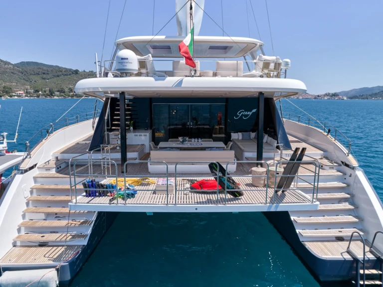 Verhuur Jacht in Piraeus - Sunreef GENNY