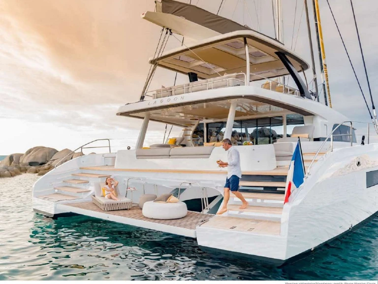 Catamaran te huur in Corse voor de beste prijs
