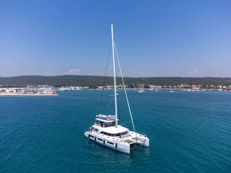 Jachthuur in Split - Lagoon SEADUCTIVE ORCA via SamBoat