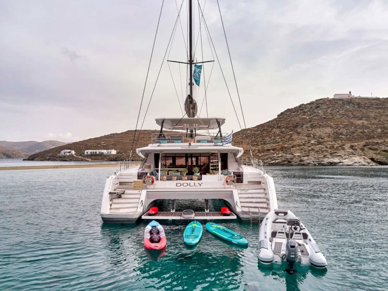 Verhuur Jacht Fountaine Pajot met vaarbewijs