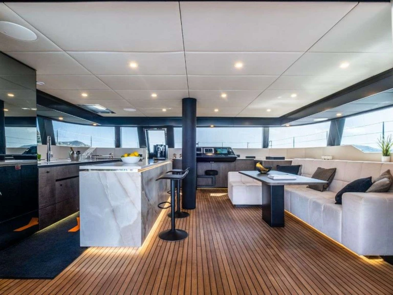 Verhuur Jacht Sunreef met vaarbewijs