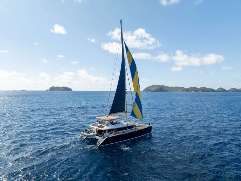 Lagoon ANDROMEDA te huur van particulier of professional in Newport