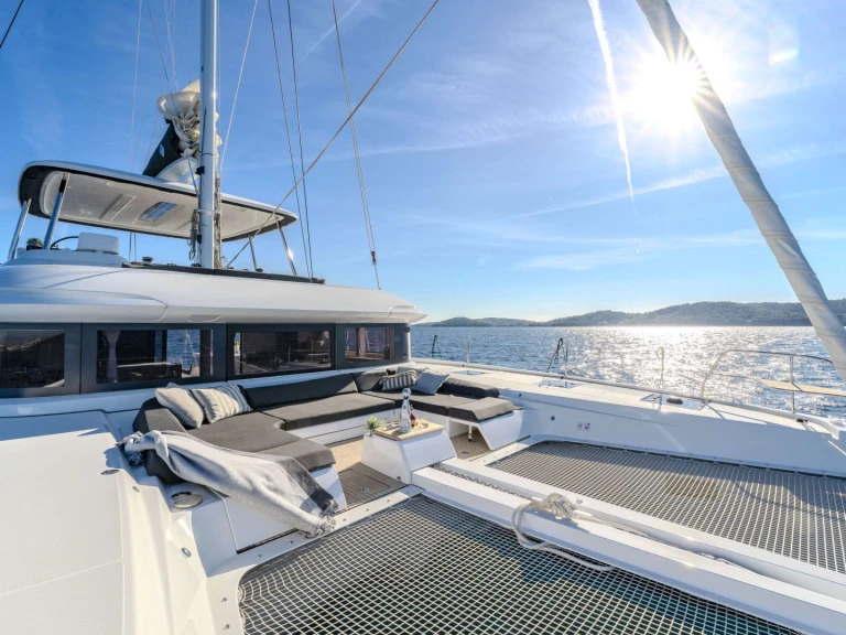 Verhuur Jacht in Split - Lagoon BLACK CAVIAR