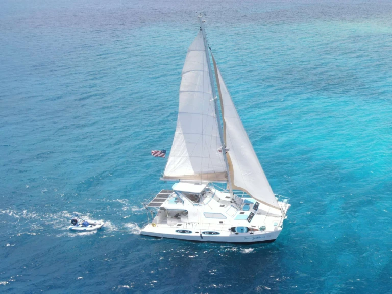 Huur Jacht met of zonder schipper Royal Cape in Trellis Bay