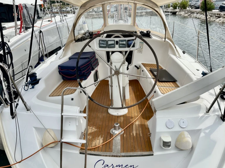 Jeanneau Sun Odyssey 32i te huur van particulier of professional in Pula
