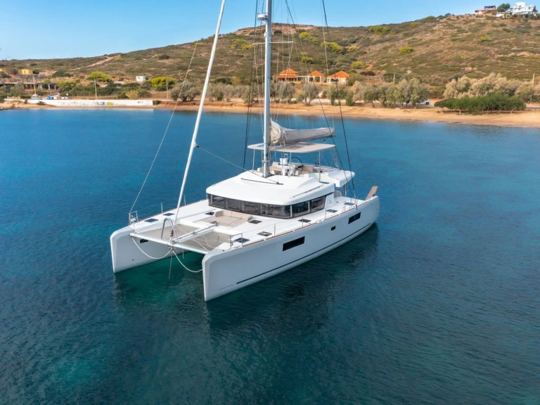 Lagoon MADININA te huur van particulier of professional in Skiathos