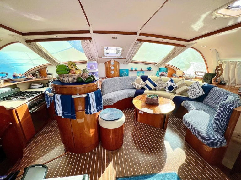 Bootverhuur PRIVILEGE ALLIAURA MARINE GROUP ISOLABLUE in Grenada via SamBoat