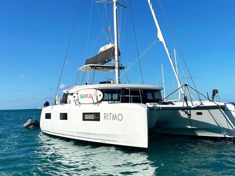 Bootverhuur Lagoon RITMO in Britse Maagden Eilanden via SamBoat