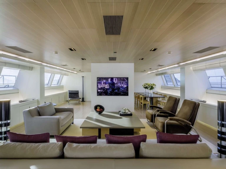 Perini Navi BARACUDA VALLETTA te huur van particulier of professional in Athene