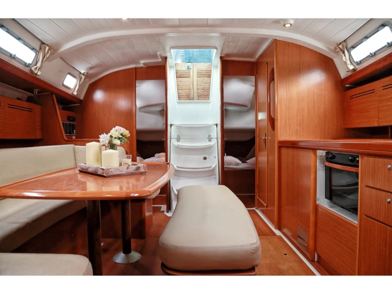 Bootverhuur Bénéteau Cyclades 43.4 in Préveza via SamBoat