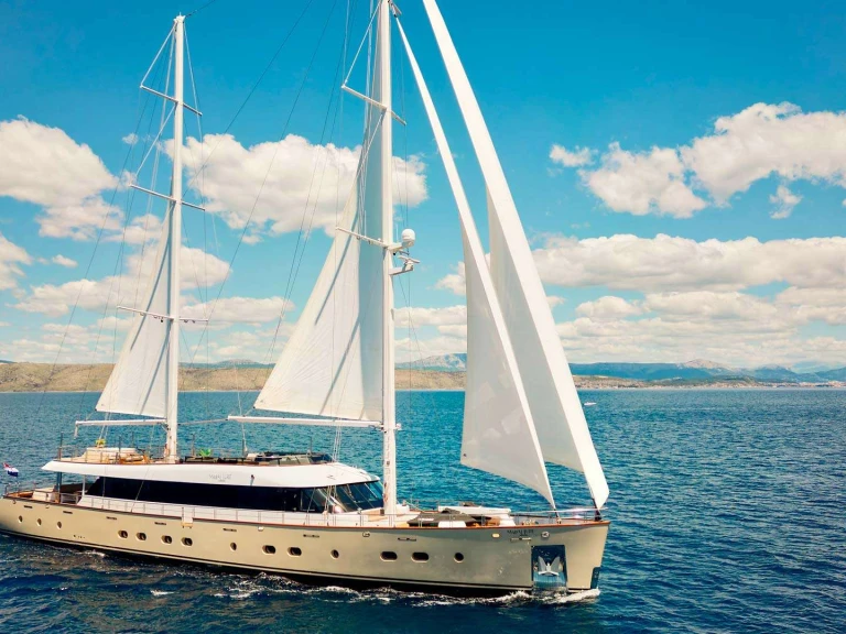 Bootverhuur Custom MARALLURE in Split via SamBoat