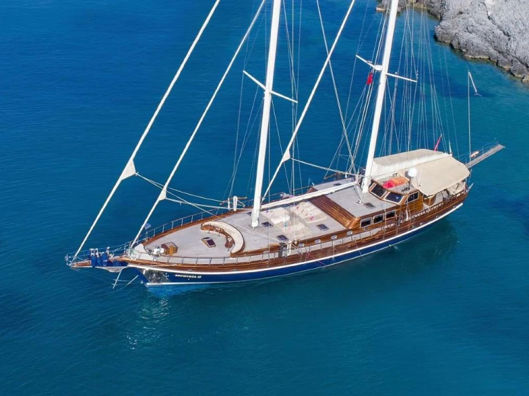 Huur een Custom built - Bodrum ZEPHYRIA II in Bodrum