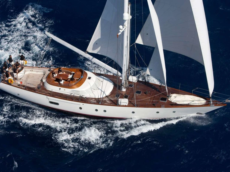 Verhuur Jacht Perini Navi met vaarbewijs