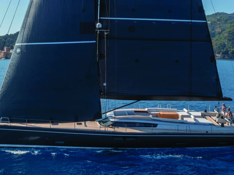 Bootverhuur Advanced Yachts MINDFULNESS in Genoa via SamBoat